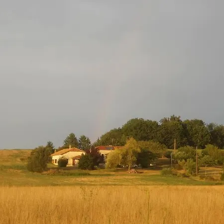 à La Campagne *